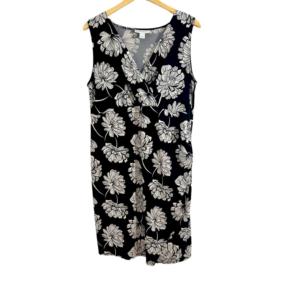 Motherhood Maternity Black & White Floral Faux Wrap Maternity Dress, Size Large